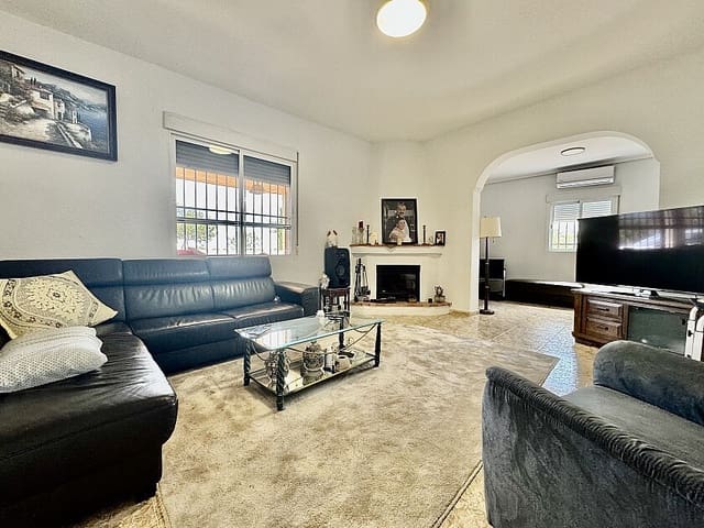 6 chambre Villa/Maison à vendre à Crevillente / Crevillent avec piscine - 375 000 € (Ref: 8260245)