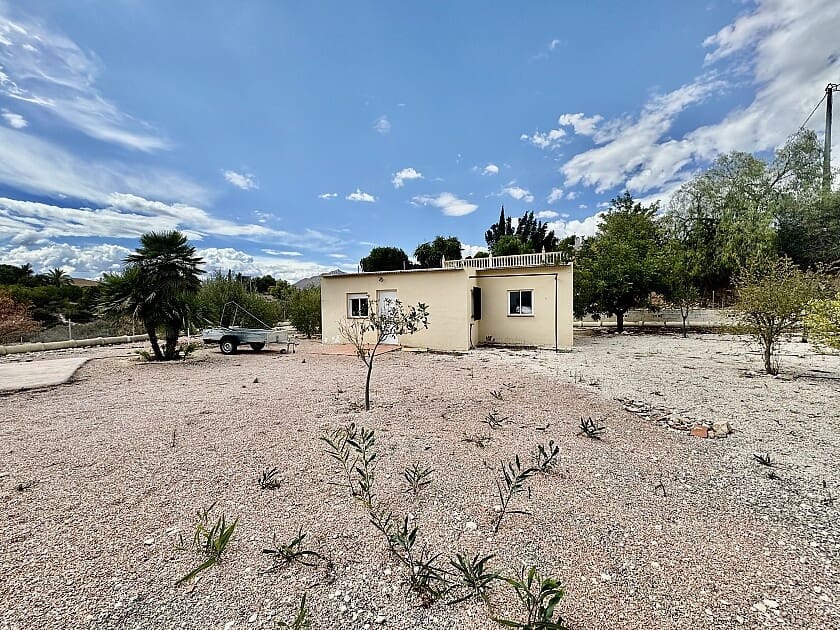 6 soveværelse Villa til salg i Crevillente / Crevillent med swimmingpool - € 375.000 (Ref: 8260245)