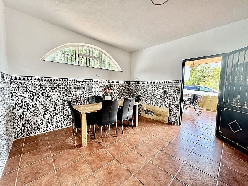 6 soveværelse Villa til salg i Crevillente / Crevillent med swimmingpool - € 375.000 (Ref: 8260245)