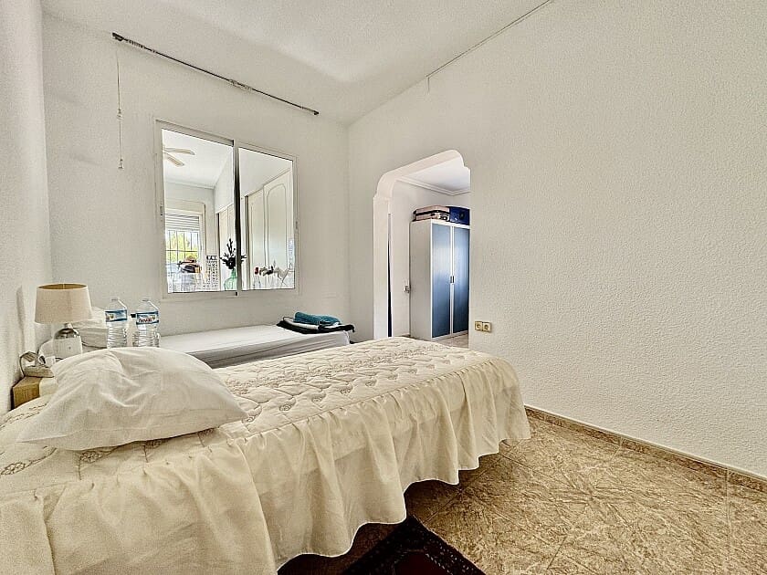 6 soveværelse Villa til salg i Crevillente / Crevillent med swimmingpool - € 375.000 (Ref: 8260245)