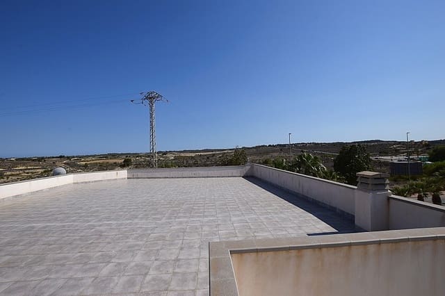 7 slaapkamer Huis te koop in San Miguel de Salinas met zwembad garage - € 349.900 (Ref: 8383839)