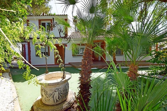 5 slaapkamer Villa te koop in Orihuela Costa, Orihuela met zwembad - € 370.000 (Ref: 8428131)