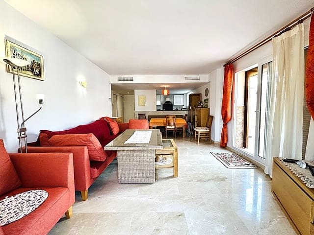 2 soveværelse Penthouse til salg i Punta Prima, Torrevieja med swimmingpool garage - € 335.000 (Ref: 8451555)