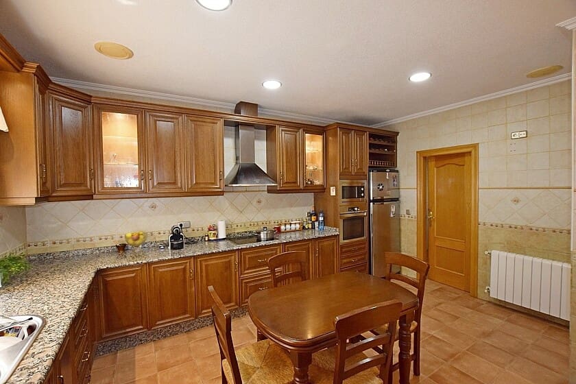 4 chambre Villa/Maison à vendre à Canada de la Lena avec piscine garage - 260 000 € (Ref: 8479893)