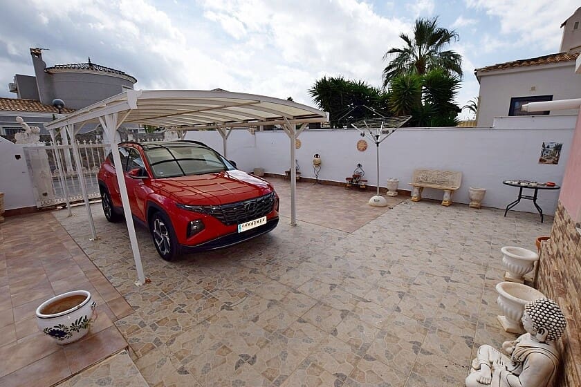3 bedroom Townhouse for sale in Cabo Roig with pool garage - € 685,000 (Ref: 8553048)