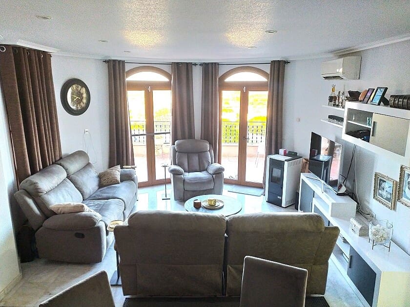 4 sovrum Villa till salu i San Miguel de Salinas med pool - 450 000 € (Ref: 8573578)