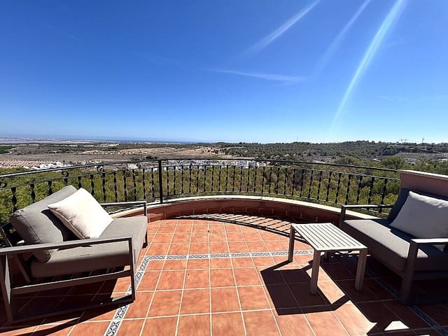 4 camera da letto Villa in vendita in San Miguel de Salinas con piscina - 450.000 € (Rif: 8573578)