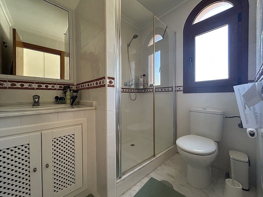 4 sovrum Villa till salu i San Miguel de Salinas med pool - 450 000 € (Ref: 8573578)