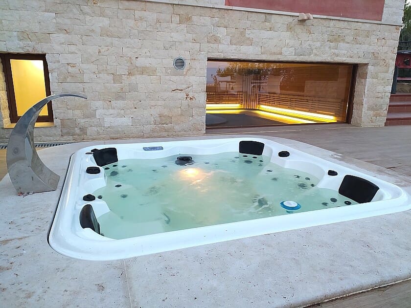 4 sovrum Villa till salu i San Miguel de Salinas med pool - 450 000 € (Ref: 8573578)