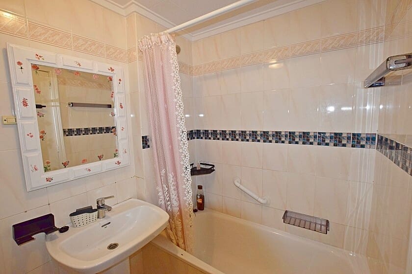 2 sovrum Hus till salu i La Mata med pool - 159 900 € (Ref: 8625460)