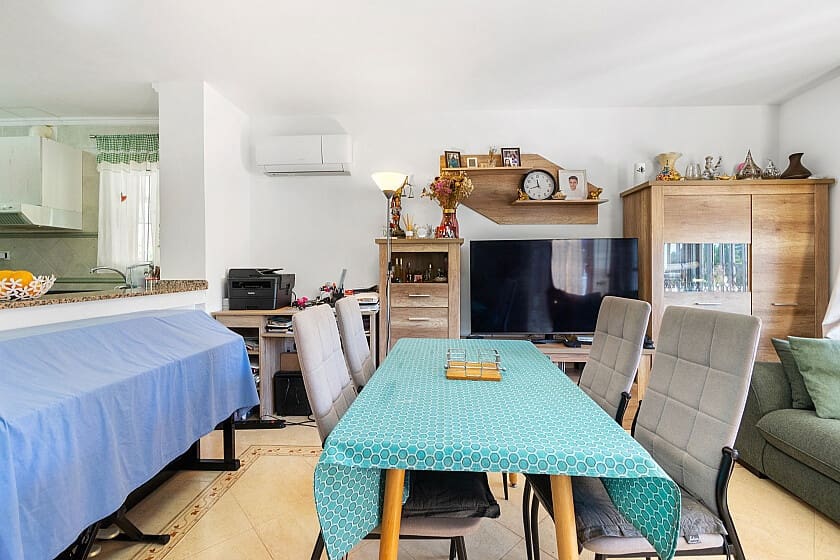 3 chambre Villa/Maison à vendre à Orihuela Costa avec piscine - 360 000 € (Ref: 8649106)