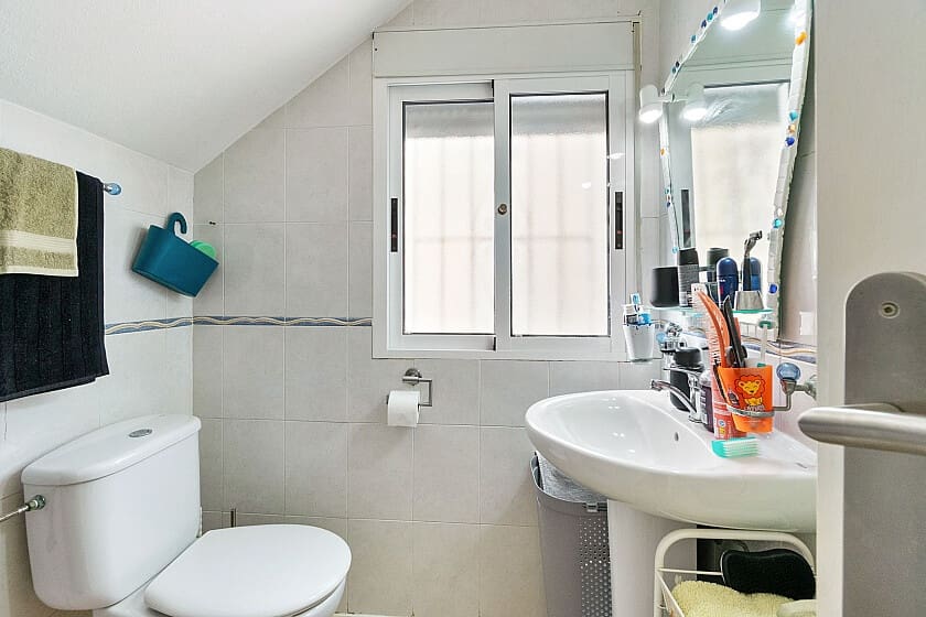 3 chambre Villa/Maison à vendre à Orihuela Costa avec piscine - 360 000 € (Ref: 8649106)