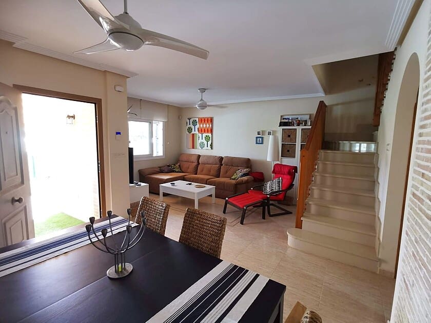 3 sypialnia Dom na sprzedaż w Torre de la Horadada z basenem garażem - 292 900 € (Ref: 8657094)