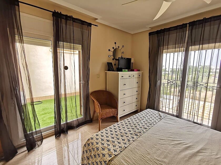 3 sypialnia Dom na sprzedaż w Torre de la Horadada z basenem garażem - 292 900 € (Ref: 8657094)