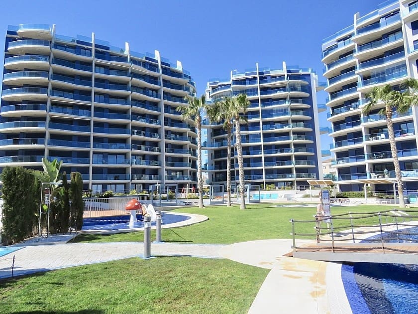 2 sypialnia Apartament na sprzedaż w Punta Prima z basenem garażem - 480 000 € (Ref: 8724774)