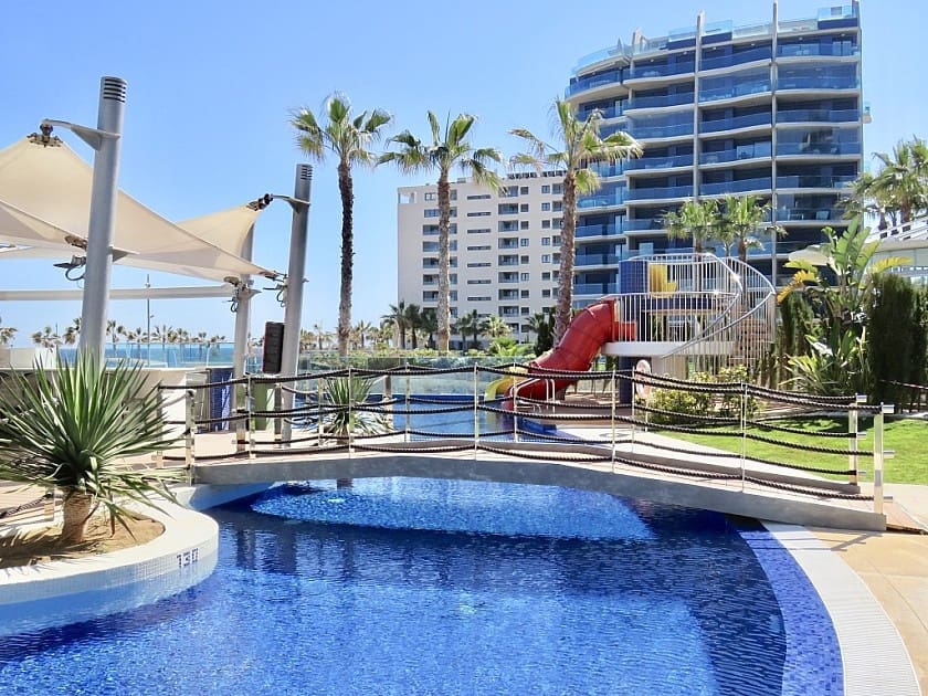 2 sypialnia Apartament na sprzedaż w Punta Prima z basenem garażem - 480 000 € (Ref: 8724774)