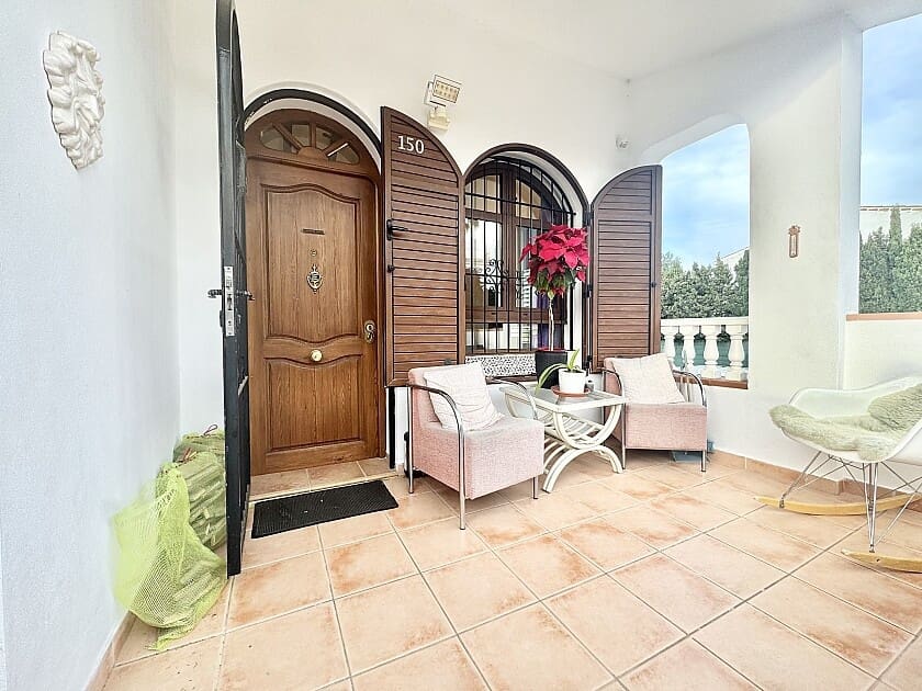 4 sovrum Villa till salu i Villamartin med pool - 849 900 € (Ref: 8760493)