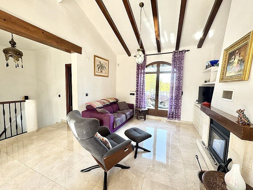 4 sovrum Villa till salu i Villamartin med pool - 849 900 € (Ref: 8760493)