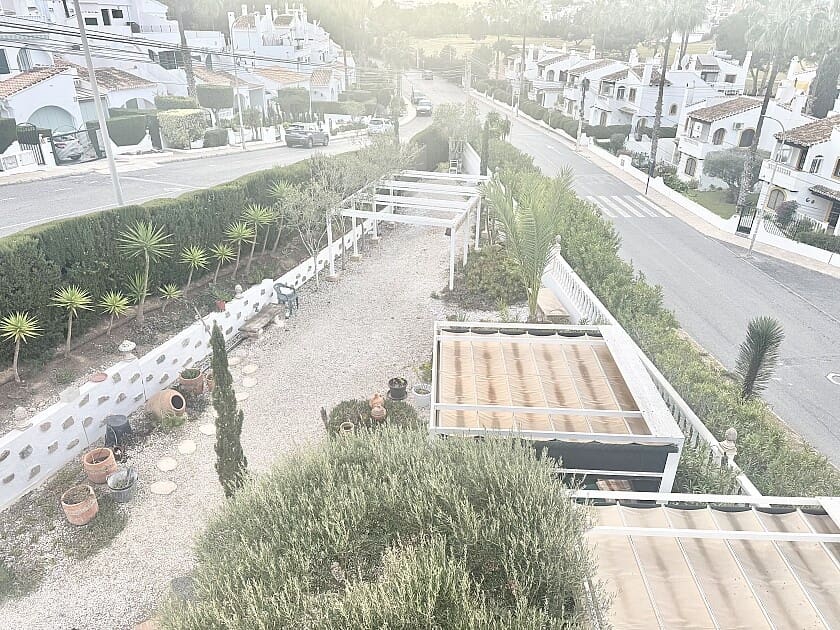 4 sovrum Villa till salu i Villamartin med pool - 849 900 € (Ref: 8760493)