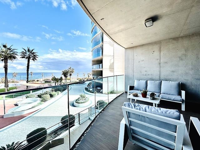 2 sovrum Lägenhet till salu i Punta Prima, Torrevieja med pool garage - 398 000 € (Ref: 8777489)