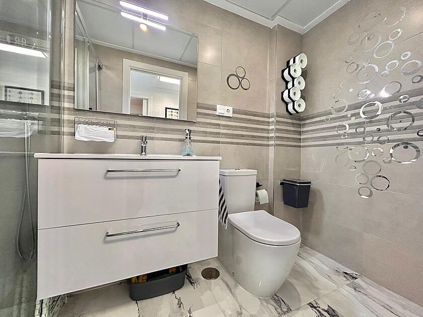 2 sypialnia Apartament na sprzedaż w Villamartin z basenem garażem - 315 000 € (Ref: 8810362)