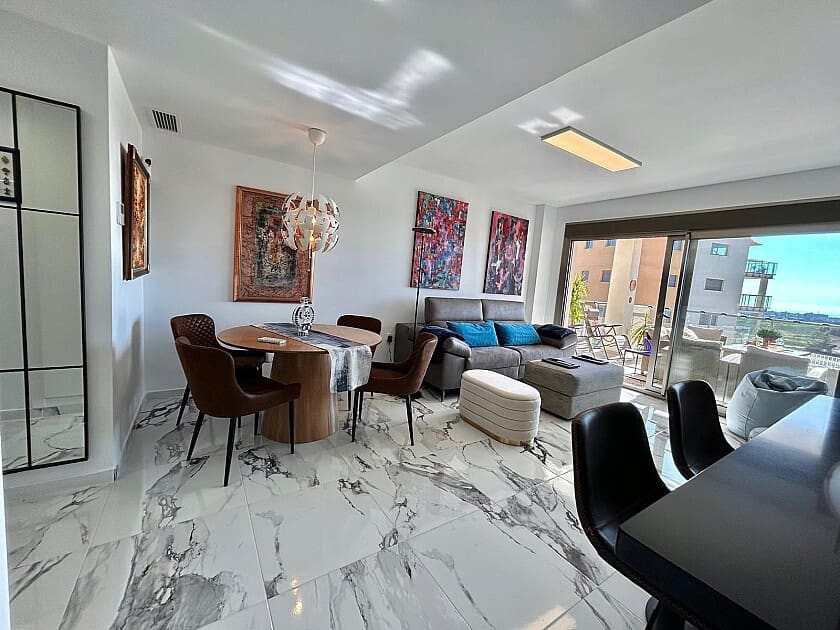 2 sypialnia Apartament na sprzedaż w Villamartin z basenem garażem - 315 000 € (Ref: 8810362)