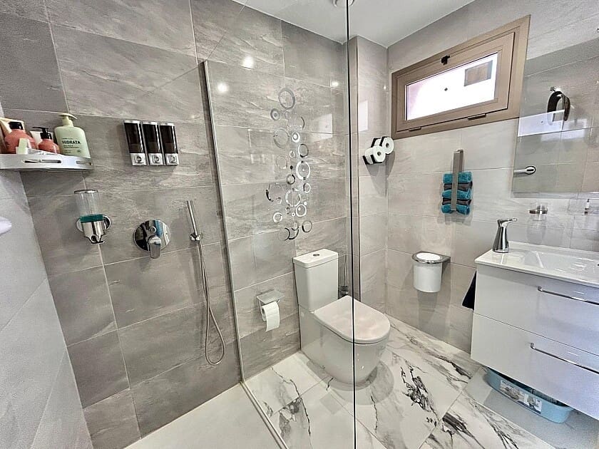 2 sypialnia Apartament na sprzedaż w Villamartin z basenem garażem - 315 000 € (Ref: 8810362)