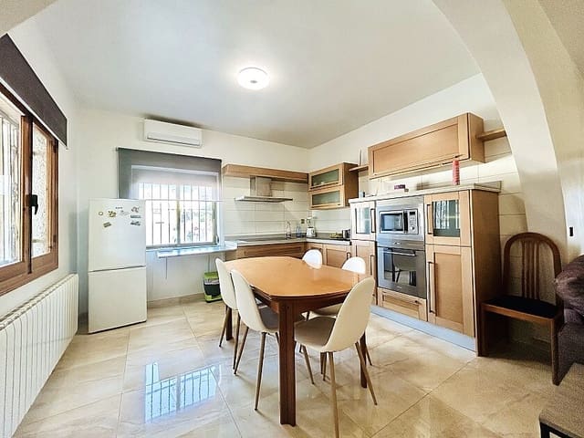 2 slaapkamer Huis te koop in Los Balcones met zwembad garage - € 249.900 (Ref: 8826476)