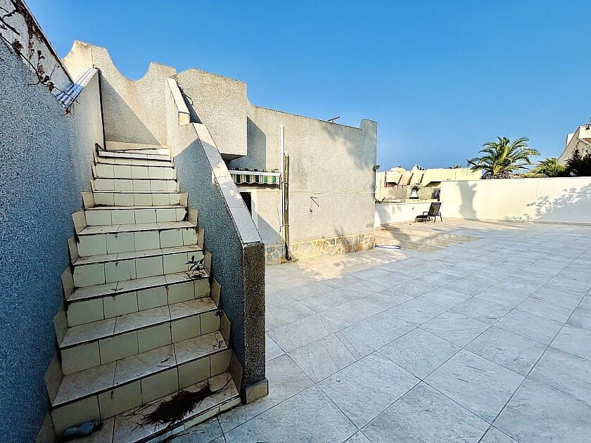 2 sovrum Hus till salu i Los Balcones med pool garage - 249 900 € (Ref: 8826476)