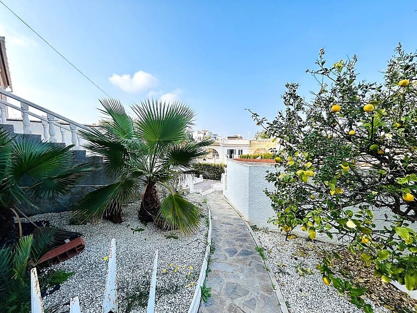 2 sovrum Hus till salu i Los Balcones med pool garage - 249 900 € (Ref: 8826476)