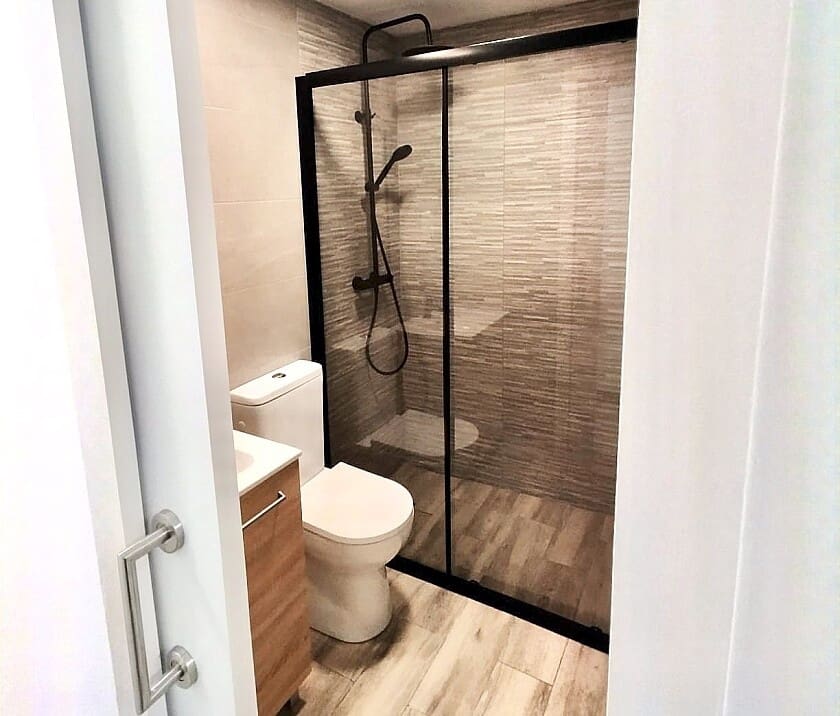 2 soveværelse Lejlighed til salg i Guardamar del Segura med swimmingpool - € 127.000 (Ref: 8830221)