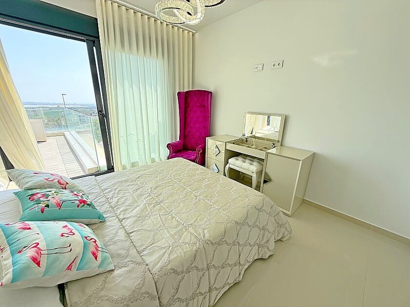 5 soveværelse Villa til salg i San Miguel de Salinas med swimmingpool garage - € 899.000 (Ref: 8879195)