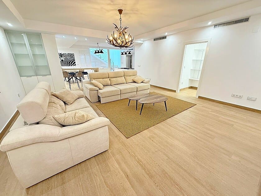 5 soveværelse Villa til salg i San Miguel de Salinas med swimmingpool garage - € 899.000 (Ref: 8879195)