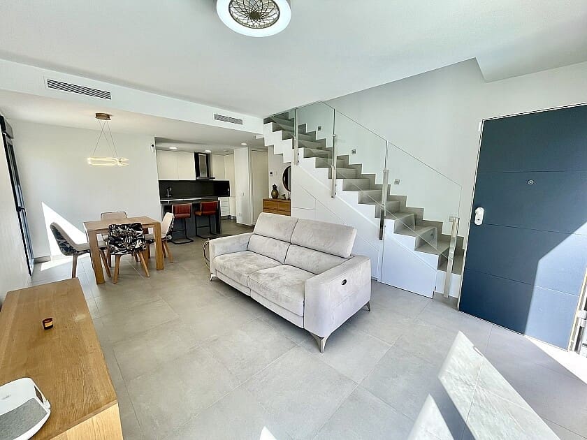 3 makuuhuone Huvila myytävänä paikassa Pilar de la Horadada mukana uima-altaan - 475 000 € (Ref: 8891542)