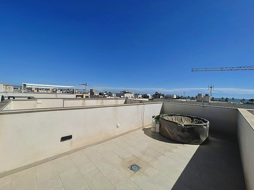 3 makuuhuone Huvila myytävänä paikassa Pilar de la Horadada mukana uima-altaan - 475 000 € (Ref: 8891542)