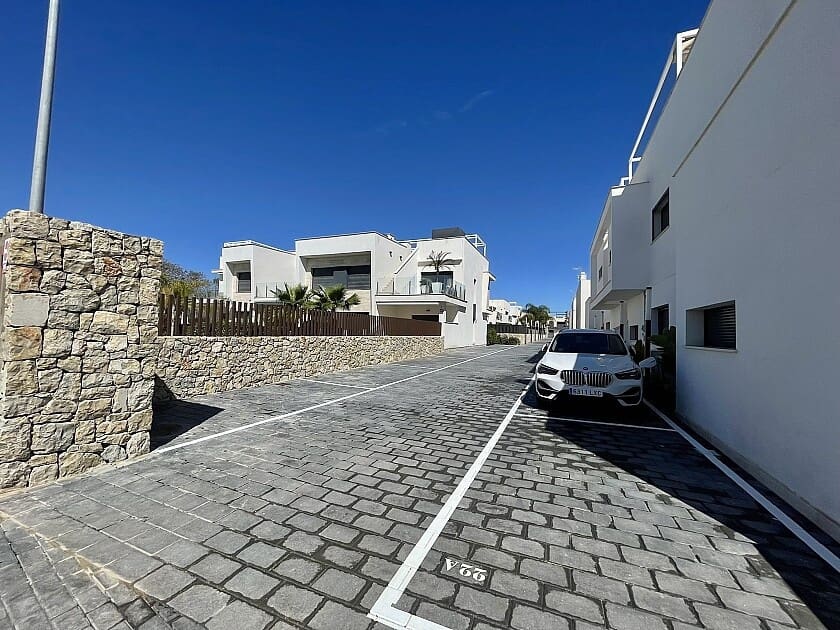 3 makuuhuone Huvila myytävänä paikassa Pilar de la Horadada mukana uima-altaan - 475 000 € (Ref: 8891542)