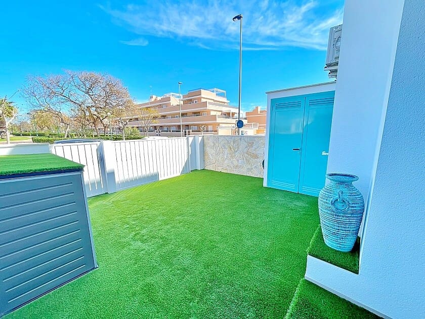 3 chambre Bungalow à vendre à Torre de la Horadada avec piscine - 399 900 € (Ref: 8905807)