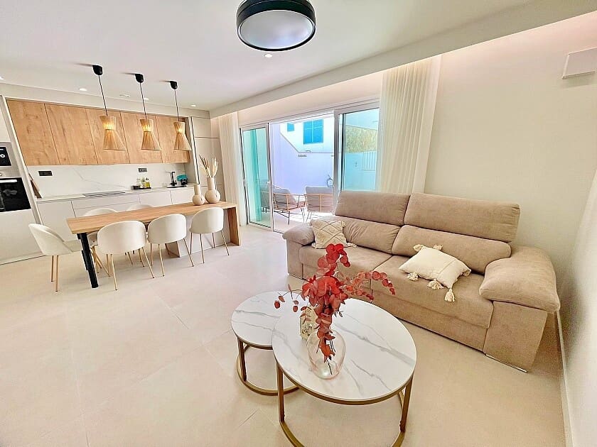 3 chambre Bungalow à vendre à Torre de la Horadada avec piscine - 399 900 € (Ref: 8905807)