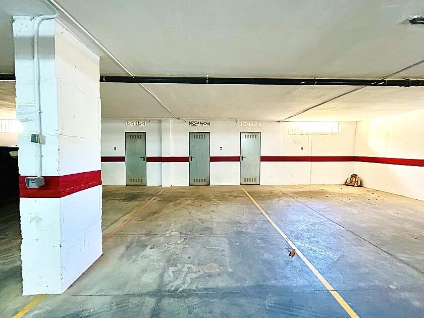 2 makuuhuone Huoneisto myytävänä paikassa Torrevieja mukana uima-altaan 
autotalli - 229 900 € (Ref: 8913653)