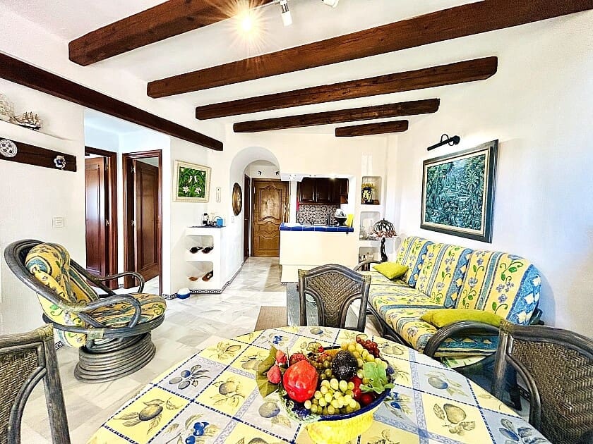 2 makuuhuone Huoneisto myytävänä paikassa Torrevieja mukana uima-altaan 
autotalli - 229 900 € (Ref: 8913653)