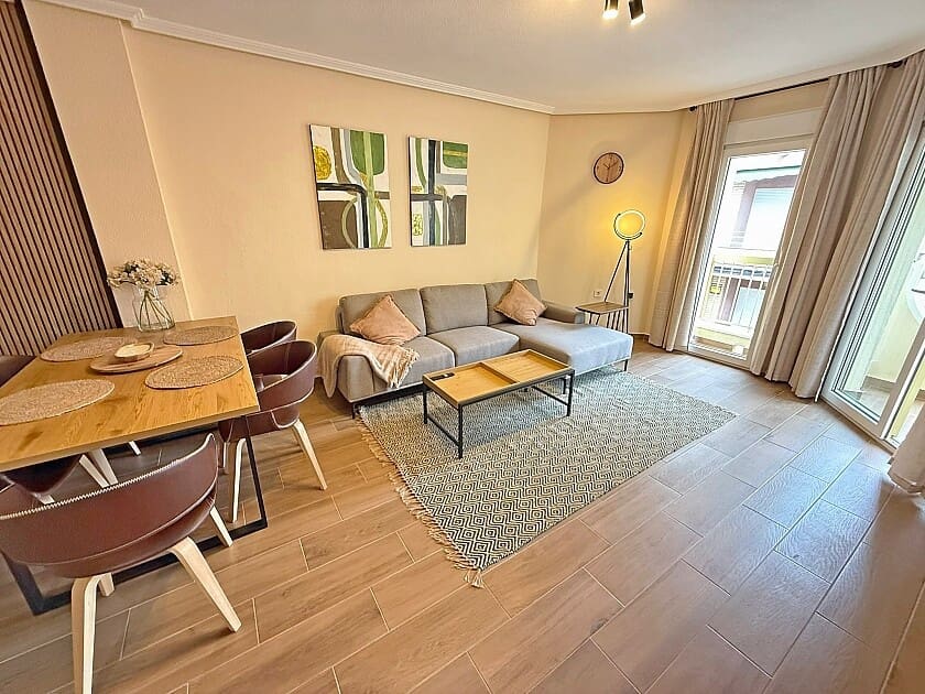 3 chambre Appartement à vendre à Los Cuarteros avec garage - 219 900 € (Ref: 8935524)