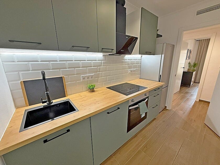 3 chambre Appartement à vendre à Los Cuarteros avec garage - 219 900 € (Ref: 8935524)