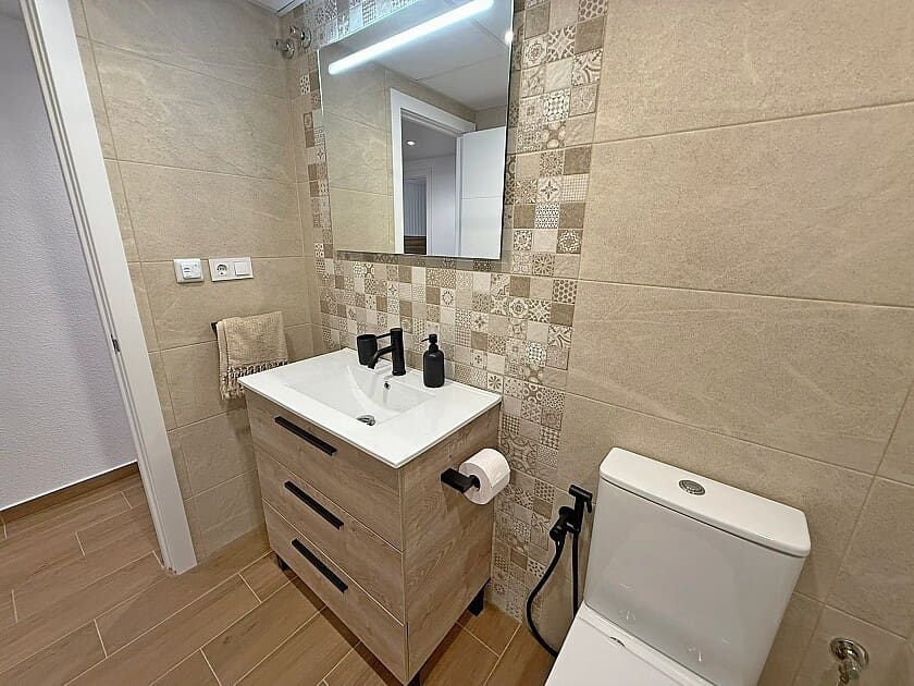 3 chambre Appartement à vendre à Los Cuarteros avec garage - 219 900 € (Ref: 8935524)