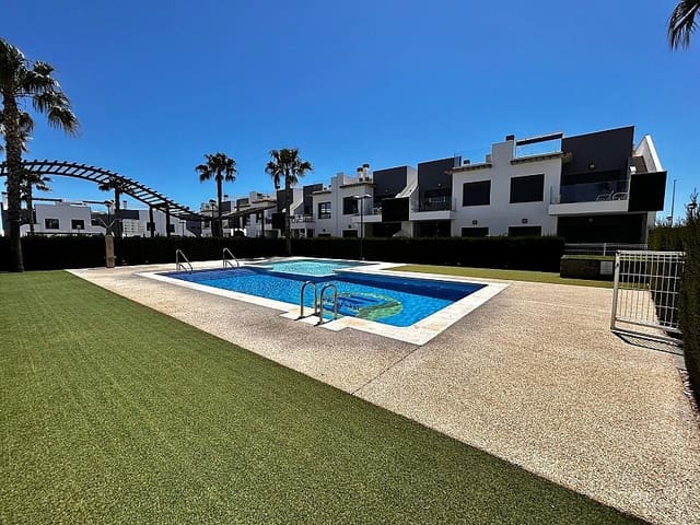 2 slaapkamer Bungalow te koop in Torre de la Horadada, Pilar de la Horadada met zwembad garage - € 220.000 (Ref: 8949500)