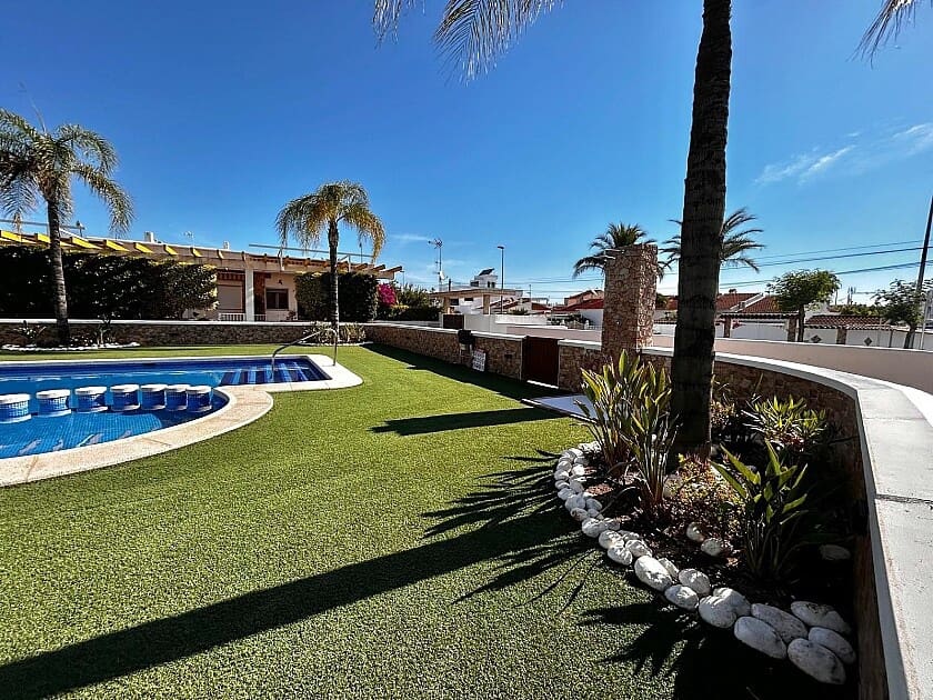 2 sovrum Hus till salu i Pilar de la Horadada med pool - 238 000 € (Ref: 8953539)