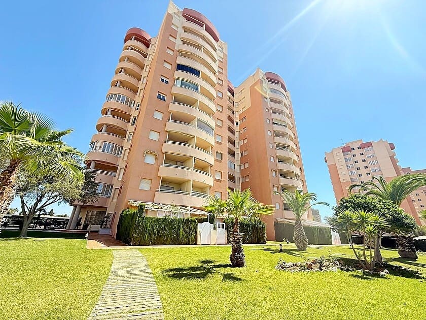2 slaapkamer Appartement te koop in Dehesa de Campoamor met zwembad - € 279.000 (Ref: 9013170)