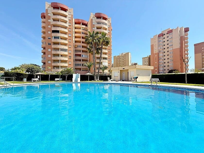 2 slaapkamer Appartement te koop in Dehesa de Campoamor met zwembad - € 279.000 (Ref: 9013170)