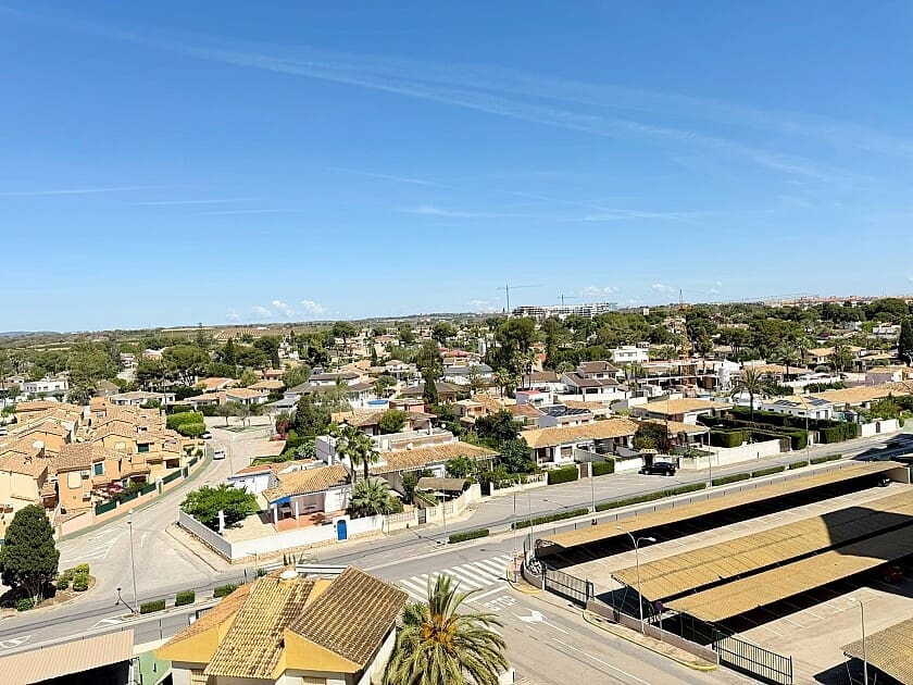 2 slaapkamer Appartement te koop in Dehesa de Campoamor met zwembad - € 279.000 (Ref: 9013170)