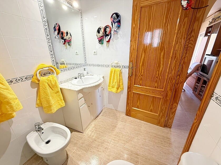 2 slaapkamer Appartement te koop in Dehesa de Campoamor met zwembad - € 279.000 (Ref: 9013170)