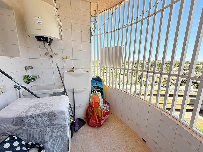 2 slaapkamer Appartement te koop in Dehesa de Campoamor met zwembad - € 279.000 (Ref: 9013170)